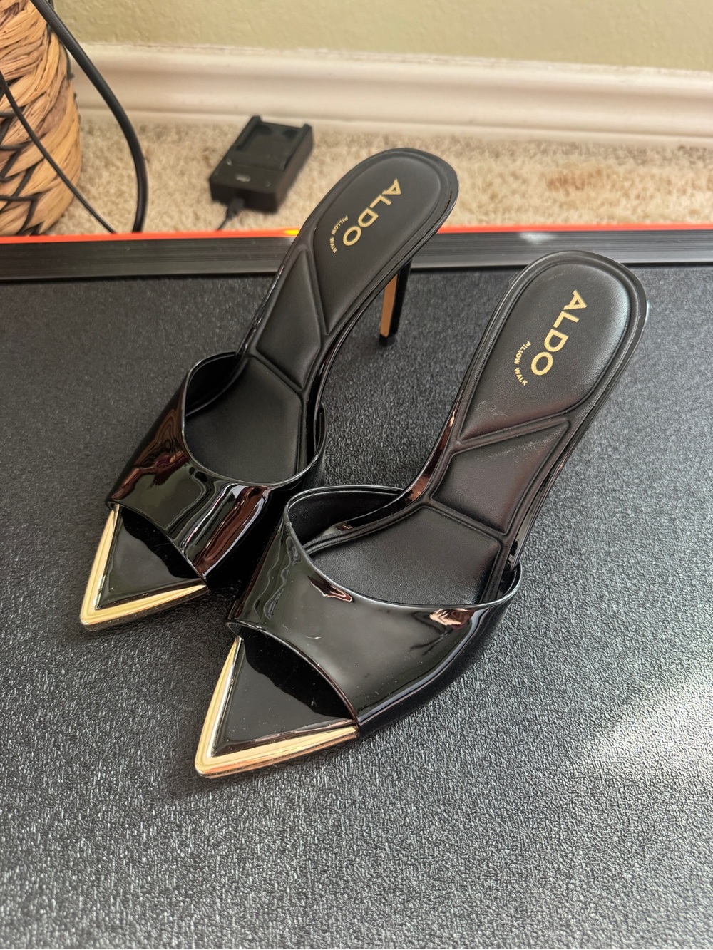 Aldo Black Patent Pointed Toe Stiletto Heels